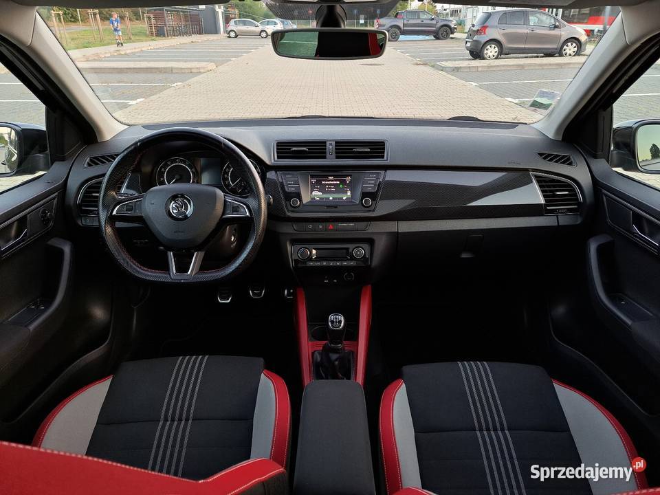 Skoda Fabia III Monte Carlo 12 TSI Panorama welurowa tapicerka wielkopolskie Koziegłowy