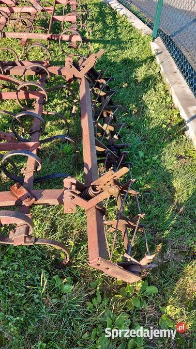 Kultywator z wałkiem 18 metra do 330 T25 Jasło