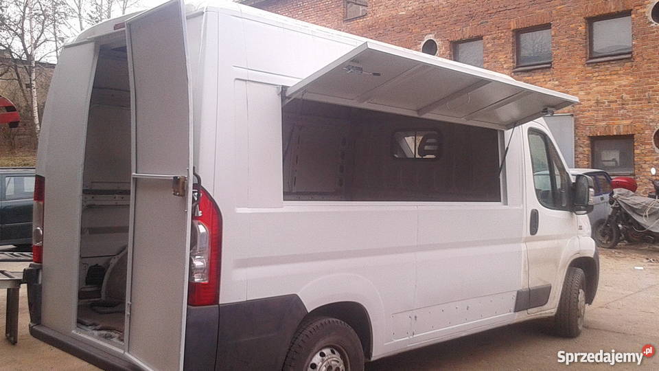 Zabudowa food truck przeróbka na foodtruck Żory