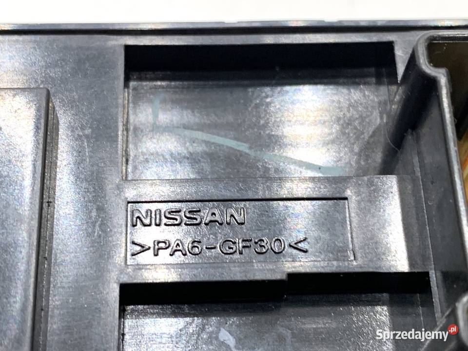 PRZEŁĄCZNIK SZYB NISSAN QASHQAI J11 Crossover podkarpackie