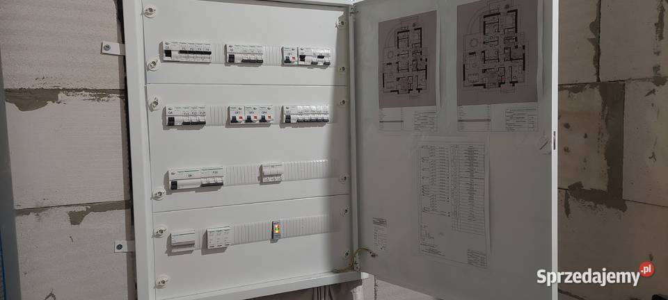 Układanie instalacji elektrycznej