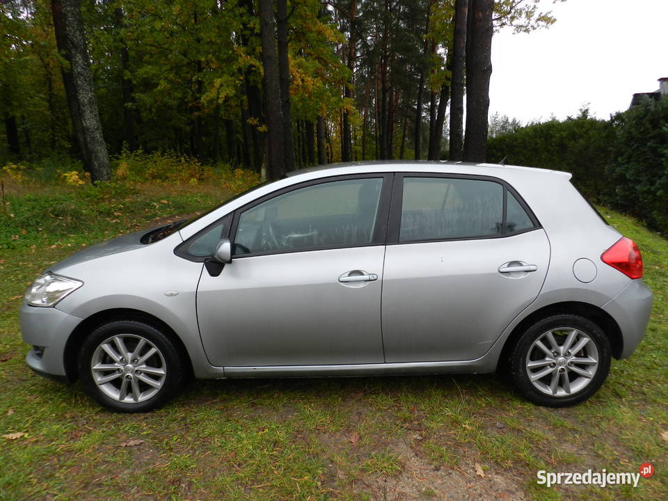 Toyota Auris 16i Automat 5 Drzwi Olsztyn