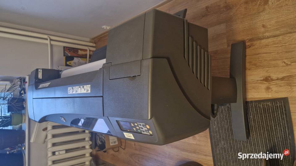 Ploter HP designjet 800 C7780B A0 z zestawem
