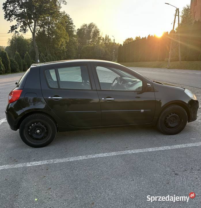 Renault clio 12 benzyna 2007r podkarpackie