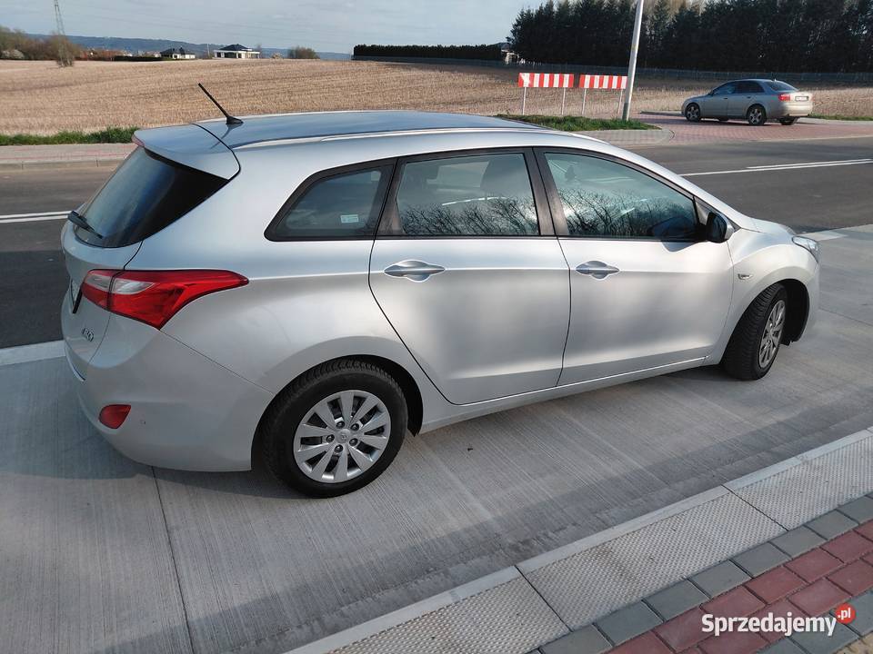 Hyundai i30 II 14 I30 SALONOWY 1396cm3 Rzeszów