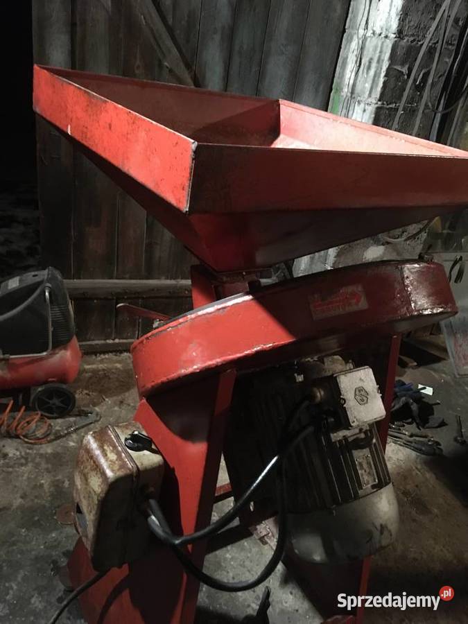 Śrutownik Sobiesęki Pierwsze