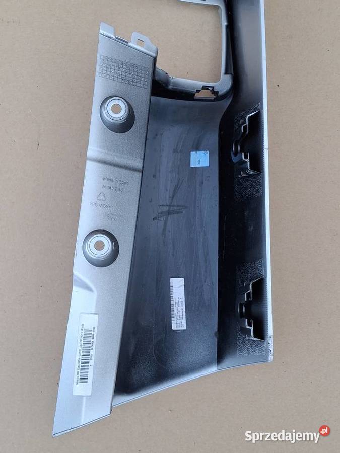 MERCEDES VITO W447 OSŁONA NAROŻNIK LAMPY LEWY Bieleń