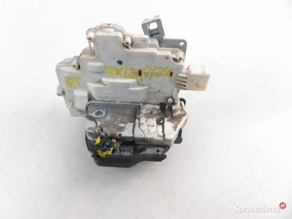 ZAMEK PRAWY TYLNY AUDI A4 B7 8E0839016AB
