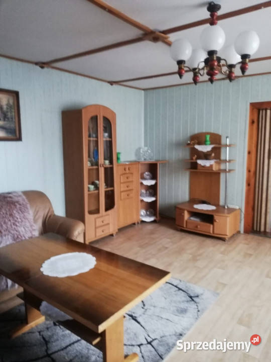 Dom wolnostojący na wsi Karsy