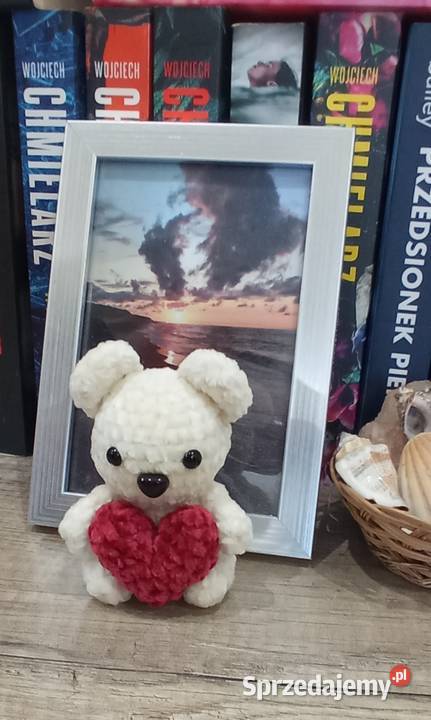 Miś wykonany na szydełku łódzkie