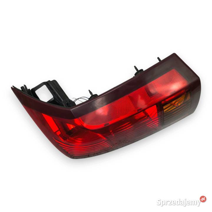 LAMPA PRAWA Cadillac CTS 20022007 tylna tylnia Chełm