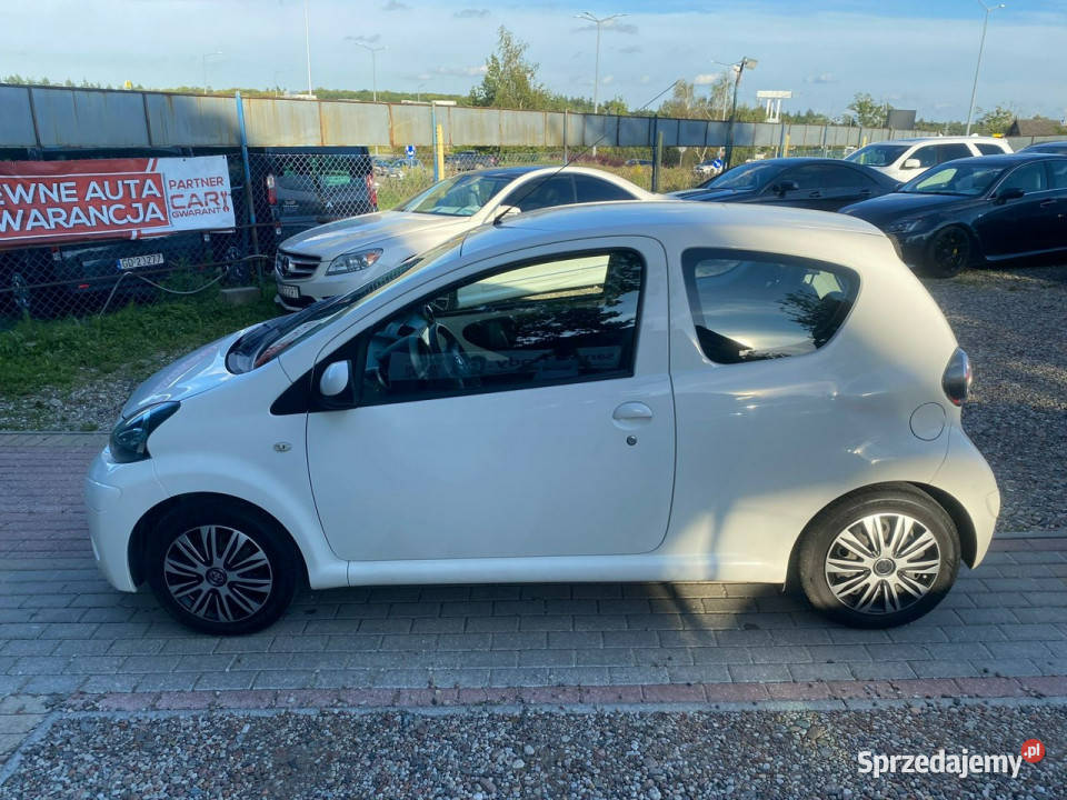 Toyota Aygo 10 I klima Navi duże radio dotyk bluetooth pomorskie Gdańsk