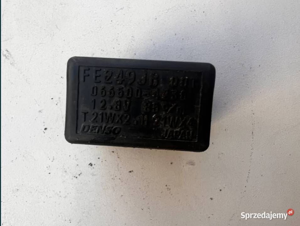 Przekaźnik przerywacz kierunkowskazów Suzuki AN sprzedam