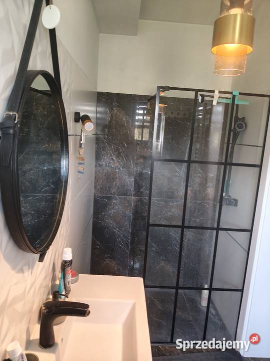 Sprzedam dom parterowy 100m2 garaż 100m2 Brzezówka