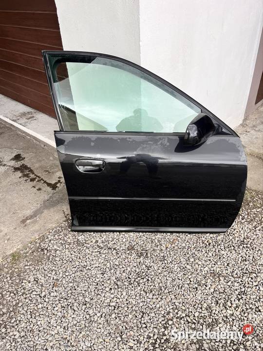 Drzwi prawy przód Audi a3 8L lift Wielołęka
