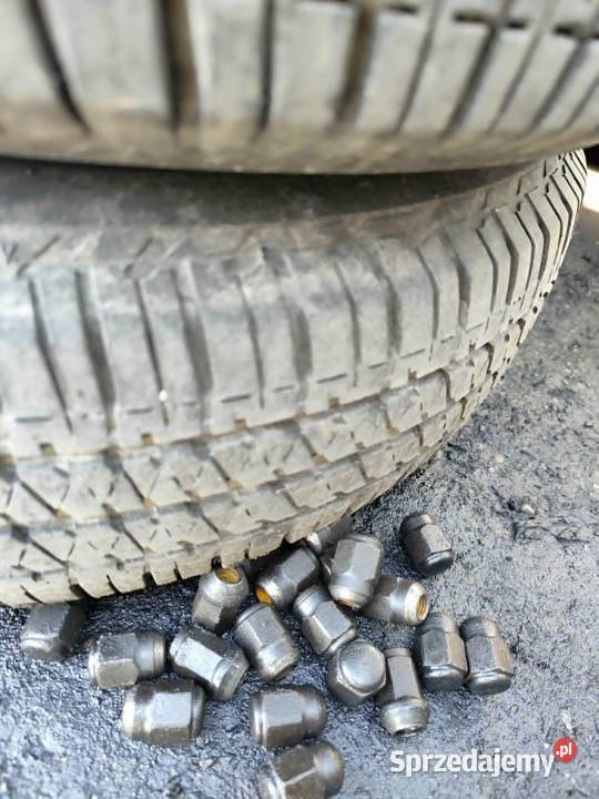 Opony i felgi BRIDGESTONE 19580R15 Land Rover podlaskie