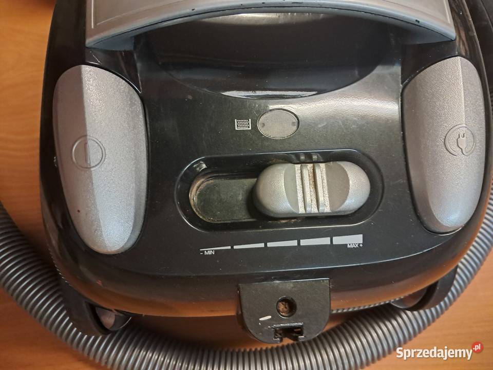 odkurzacz bezworkowy centrino m3 2200 W używany Sandomierz