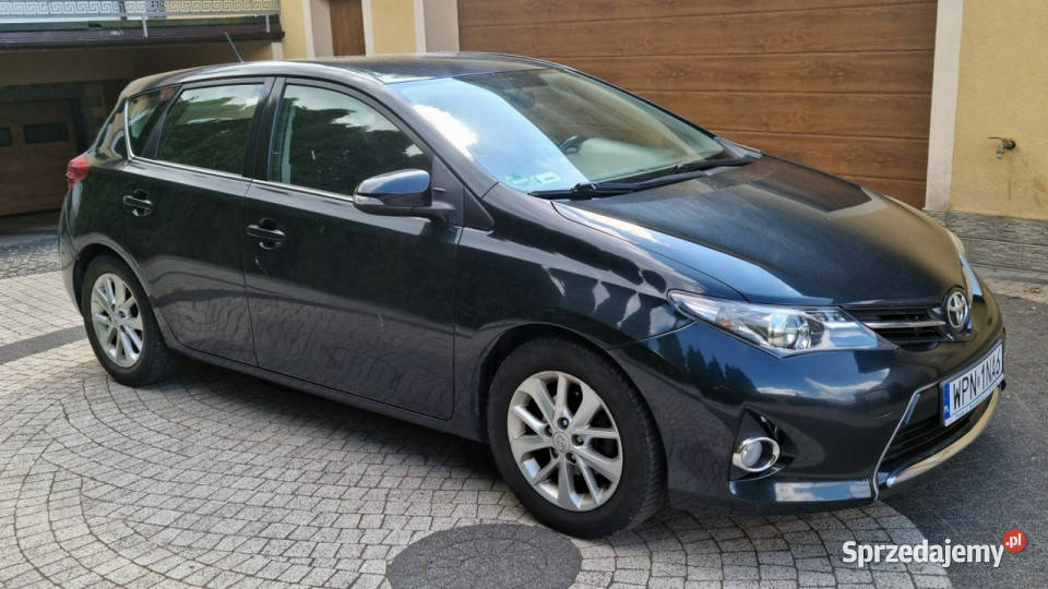 Toyota Auris 14 99 6 Biegów Navi Kamera Płońsk sprzedam