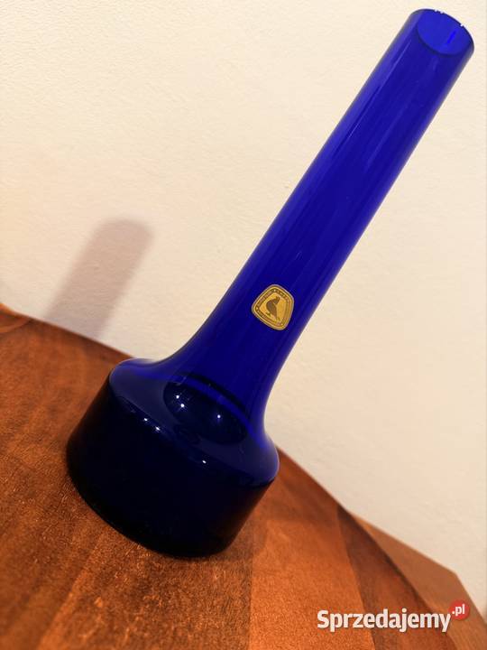 Ładny niebieski kryształowy wazon lubuskie Cybinka