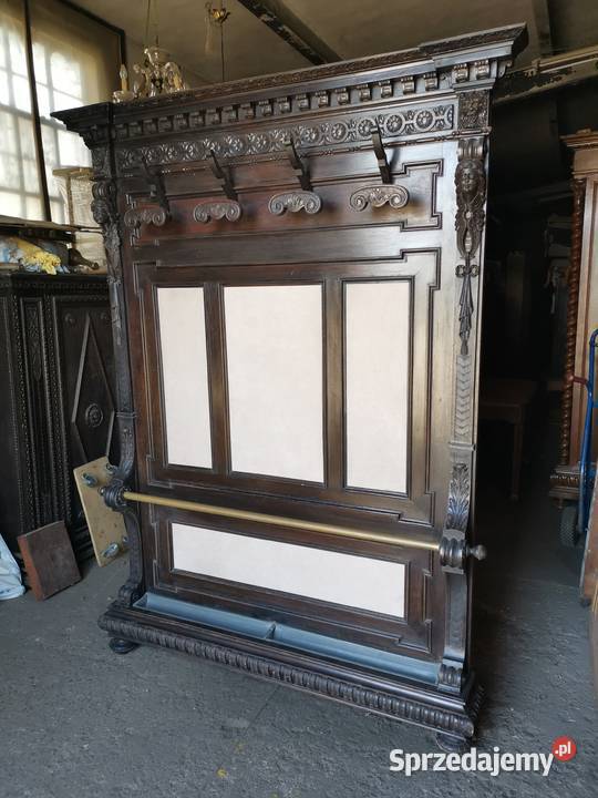 Ozdobna garderoba wieszak włoski neorenesans Meble Wałbrzych