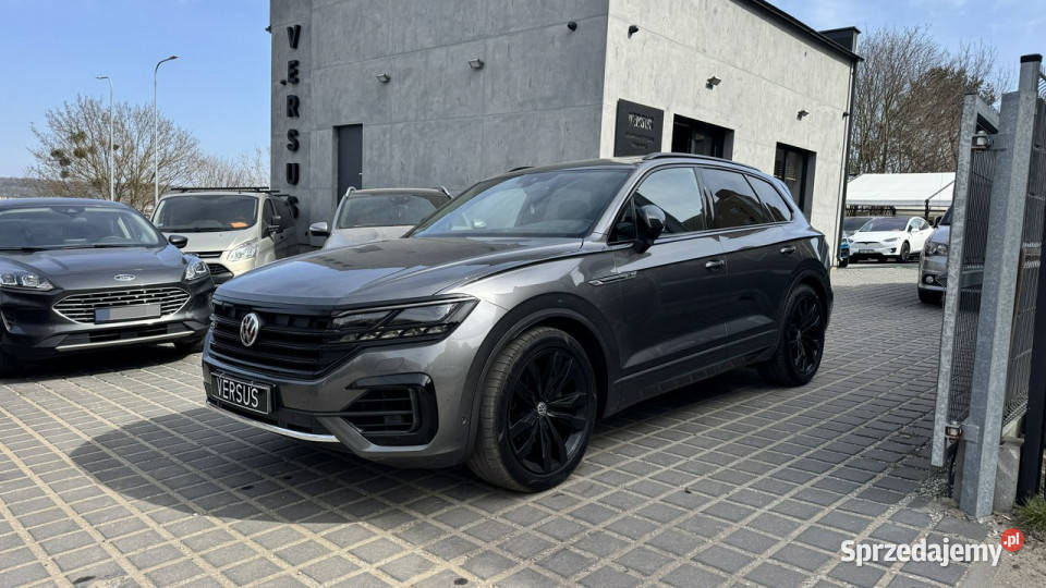 Volkswagen Touareg FV23 R Line 286 4x4 Salon SUV