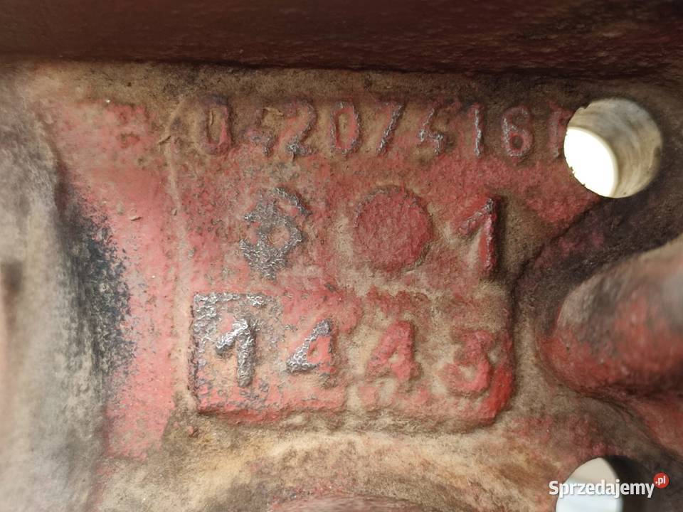 Wspornik wentylatora 04207416 Deutz Fahr