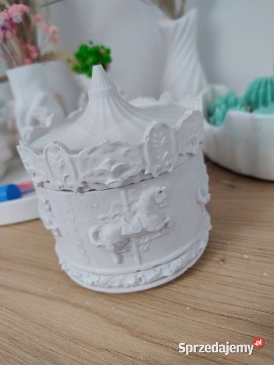 Pojemnik gipsowy na świecie małopolskie Poronin sprzedam