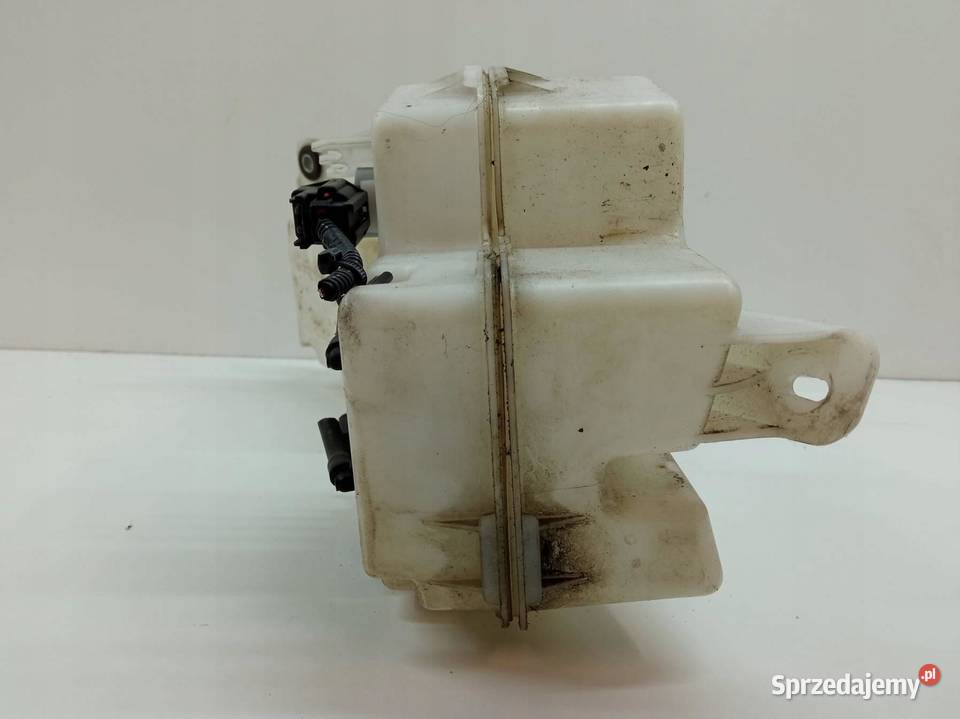 ZBIORNICZEK SPRYSKIWACZY POMPKA 30747576 Volvo świętokrzyskie