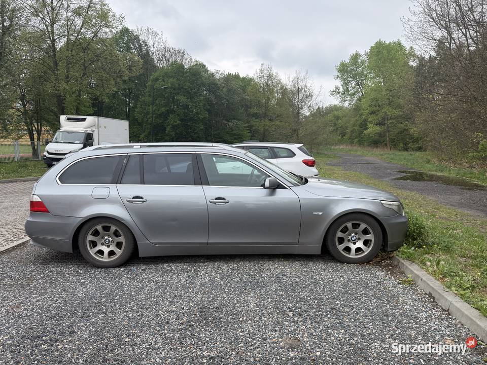 BMW E61 523i Touring 25 177 Automat Panorama Rok produkcji 2006 Seria 5 Ruda Śląska