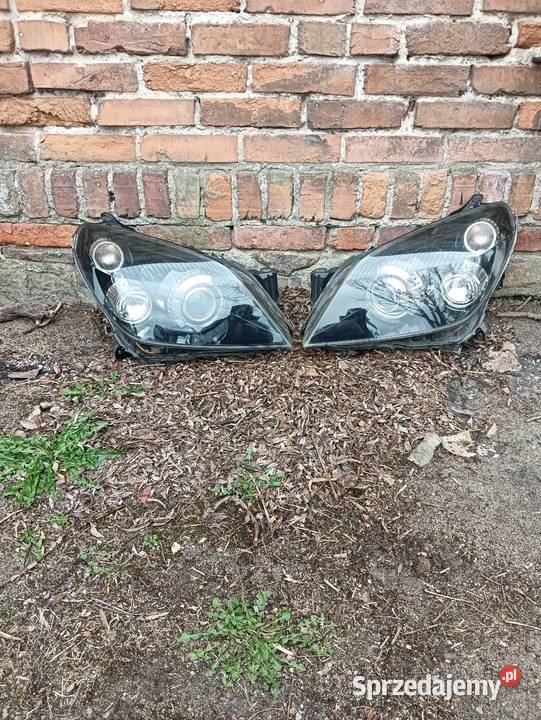 Lampy Astra H xenon skrętny kompletne EU Lampy przednie Poniec