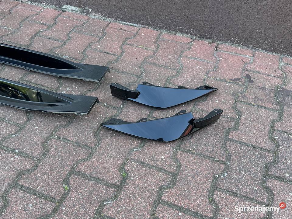 Dokladki boczne progi BMW G82 M4 czarne OEM Pleszew sprzedam