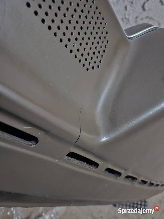 Vw Passat B2 32b deska rozdzielcza brązowa