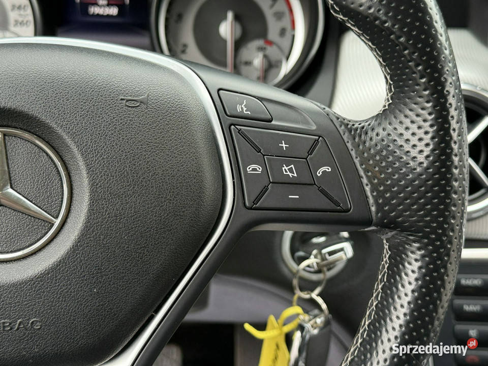 Mercedes GLA 200 16i 156 156KM Węgrów