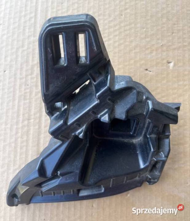 SKODA SCALA WSPORNIK PRAWY UCHWYT ATRAPY PRZÓD osobowe