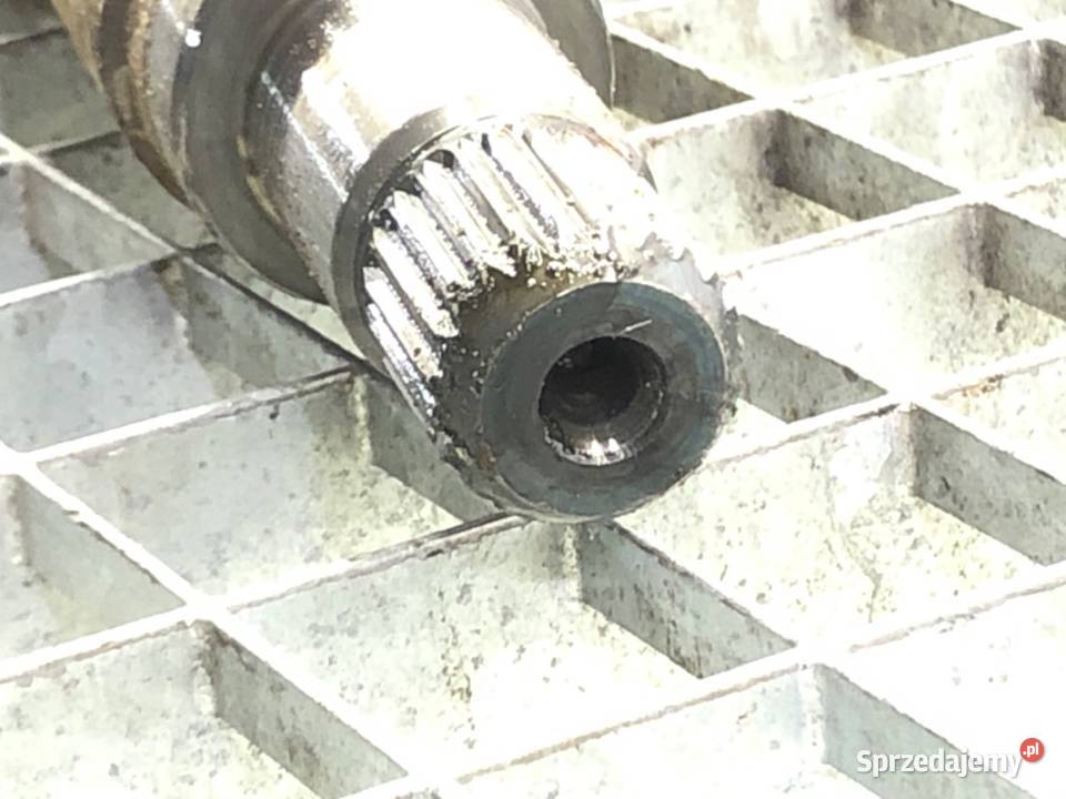 PÓŁOŚ PRAWY PRZÓD MAZDA 2 12 75 0307 PRZEGUB osobowe