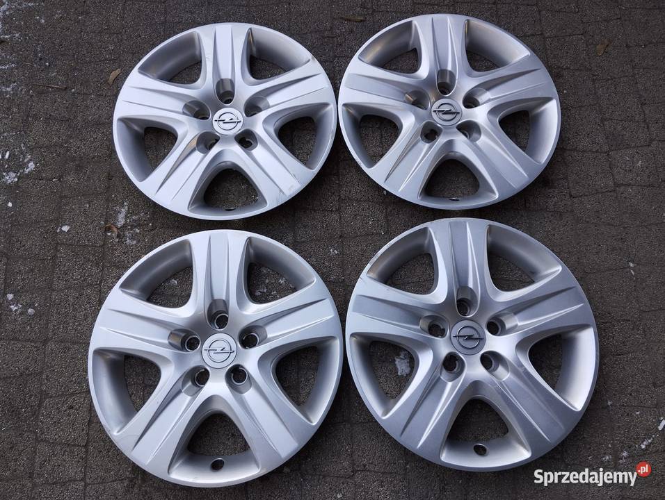 Kołpak Opel 16 Astra H 13282335SC struktura śląskie Kamieniec