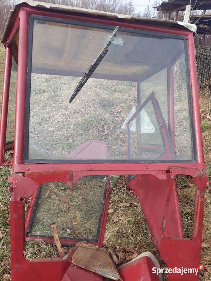 Kabina Ursus C330 C328 kabina ciągnikowa Bucze