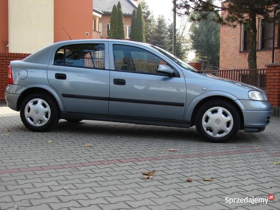 Opel Astra II 2004 benzyna salon Polska