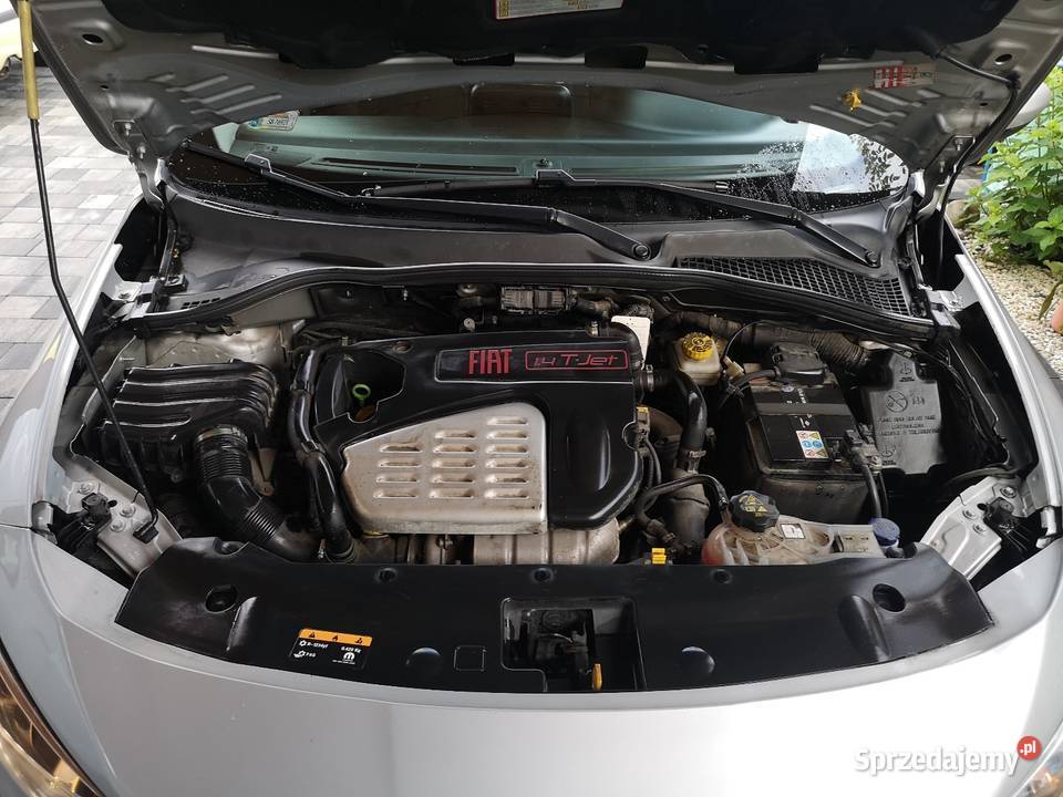 FIAT TIPO HTB 14 TJET LOUNGE Tipo