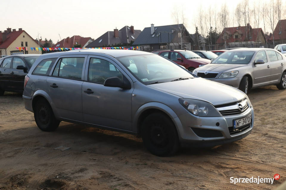Opel Astra 2011r 17 Diesel Kombi Tanio Możliwa 1686cm3 Warszawa