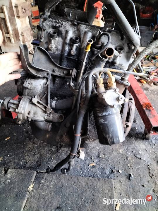 silnik audi 80 b3 b4 16 d td blok głowica wał Motoryzacja Kamień-Kolonia