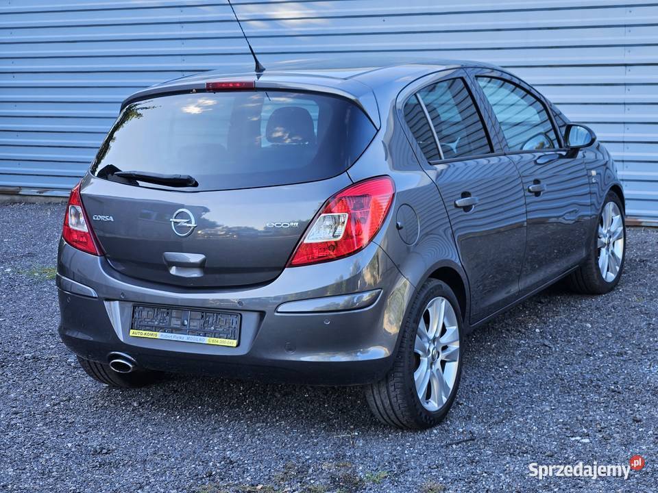 0pel Corsa 12 benz2012rBogata wersja światła przeciwmgielne Mogilno