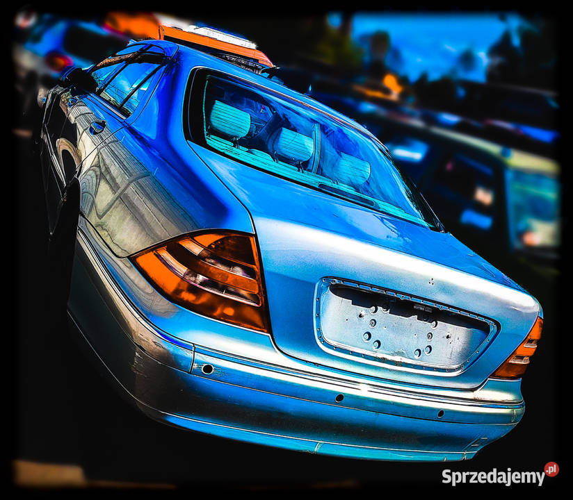 Mercedes C klasa klapa tył