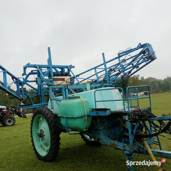 Opryskiwacz polowy ciągany 25 lit 21 metr Opatów