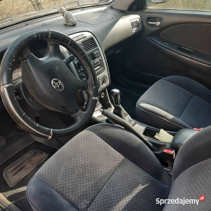 TOYOTA AVENSIS srebrny Kuligów sprzedam
