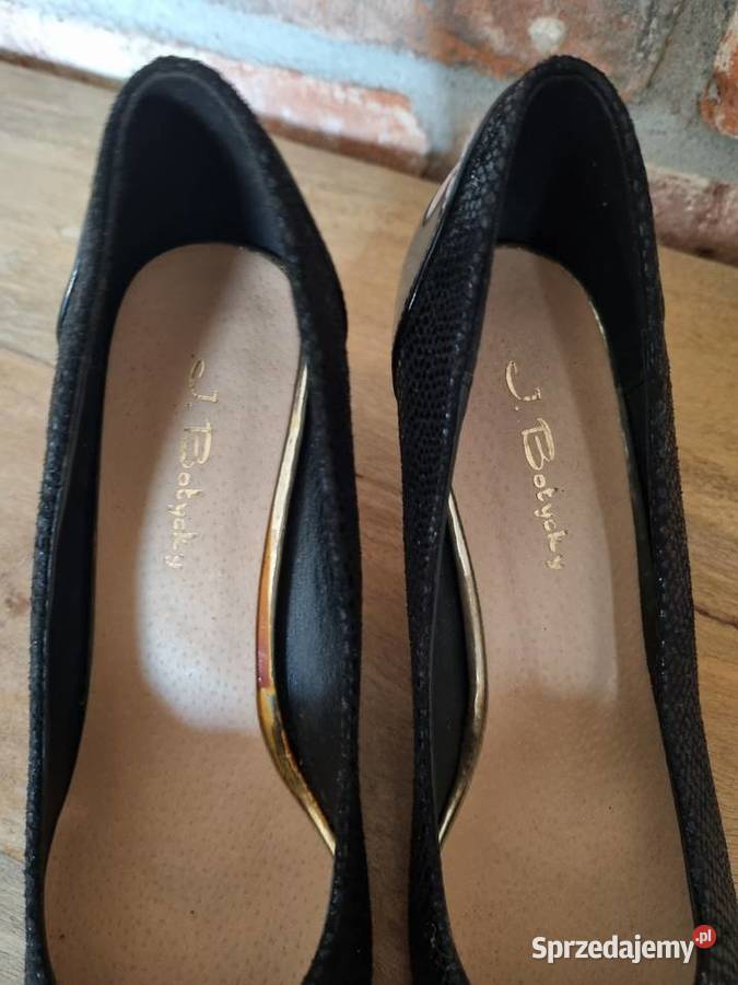 Czarne czółenka Nowe Warszawa