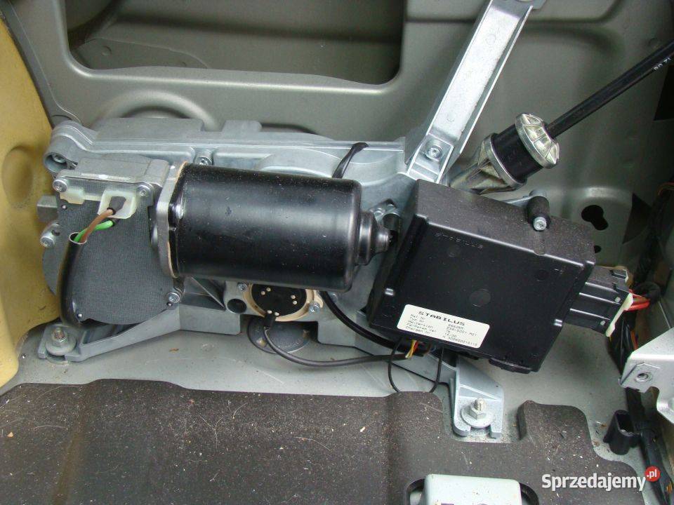 silniczek mechanizm sterownik tylnej klapy linka łódzkie Parcice sprzedam