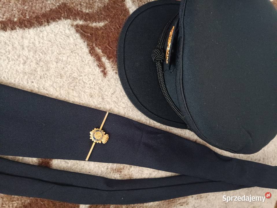 Mundur policjanta Hiszpania ok 170 Łomianki