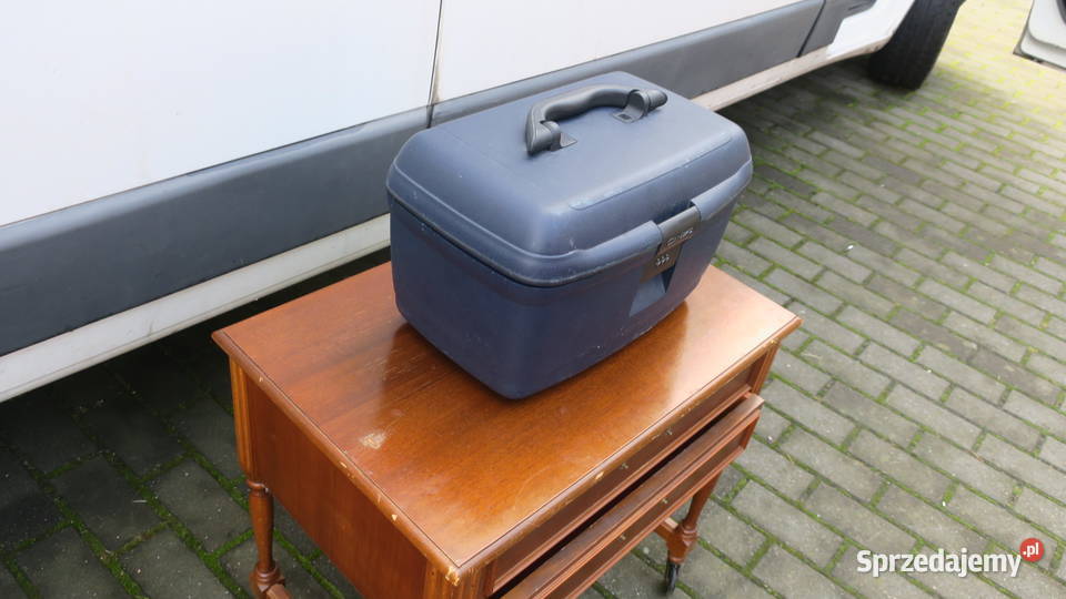 Kuferek szkatułka na biżuterię itp Carlton szyfr Wrzosowo sprzedam
