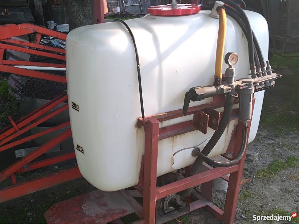 Opryskiwacz zawieszany 300l 12m Zdanowice sprzedam